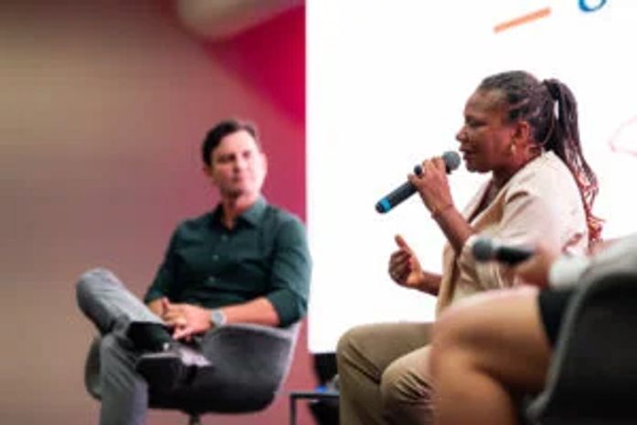 Ministra Margareth Menezes defende investimentos em cultura para fortalecer a economia criativa nos Municípios