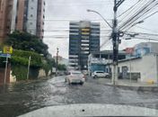 Rua alagada em Maceió