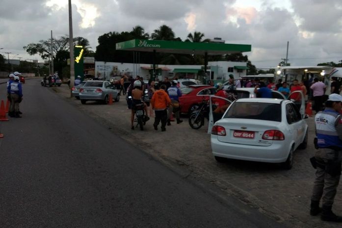 Um motorista é preso e 34 autuados durante operação Lei Seca em Maceió