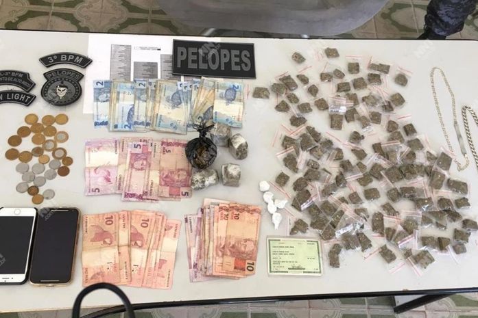 Material apreendido na operação.