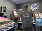Lojas de celulares são autuadas pelo Procon Maceió por venderem aparelhos usados como se fossem novos