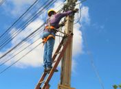 Arapiraca avança e mais uma região é contemplada com as ações de reordenamento de fios e cabos de internet 