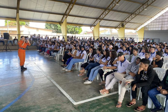 O cuidado com os estudantes e todos aqueles que compõem o ambiente escolar é uma das prioridades da pasta