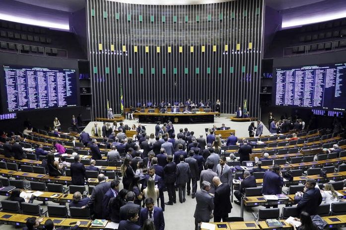 Eleições 2020 podem ocorrer em dezembro por conta da pandemia