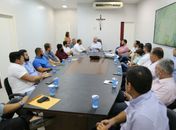 Teófilo cobra celeridade de obras em reunião com construtoras