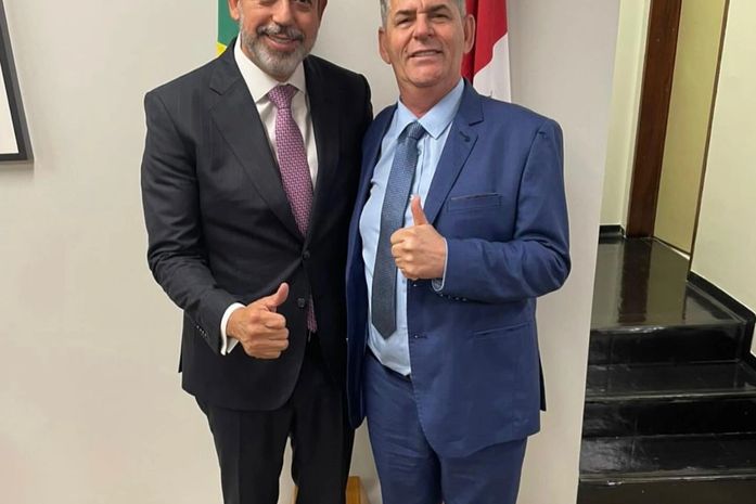 Prefeito de Ibateguara reafirma apoio a Arthur Lira e busca novos investimentos para o município em agenda em Brasília