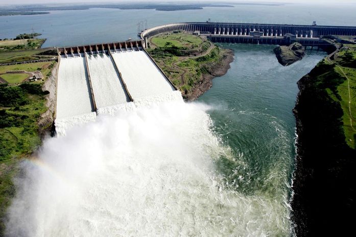 Negociação sobre energia de Itaipu não foi secreta, dizem ministérios