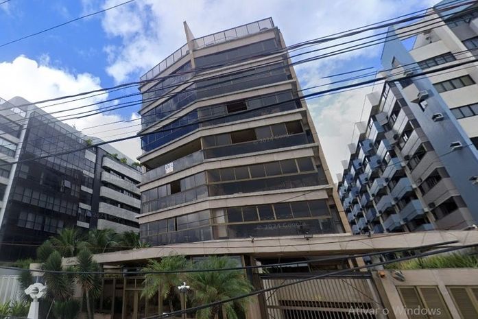 Cobertura de R$ 7,6 mi onde Collor cumpre pena em Maceió tem leilão marcado por dívida trabalhista