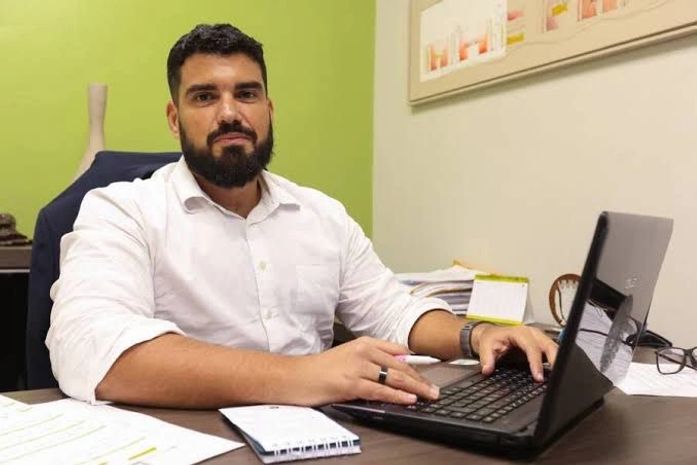 E agora? JHC exonera secretário filiado ao PL cotado para ser seu vice