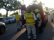 Mulher em situação de rua agride servidores após surto no bairro de Jaraguá, em Maceió 