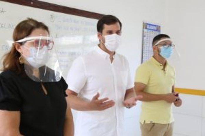 Prefeito Cacau anuncia rateio de mais de 9 milhões para servidores da Educação, maior da história de Marechal Deodoro