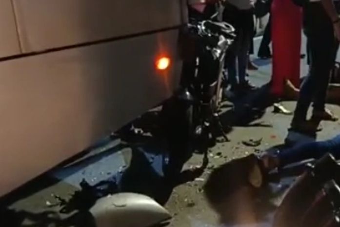 Dois ficam gravemente feridos em colisão entre moto e ônibus, na Avenida Fernandes Lima