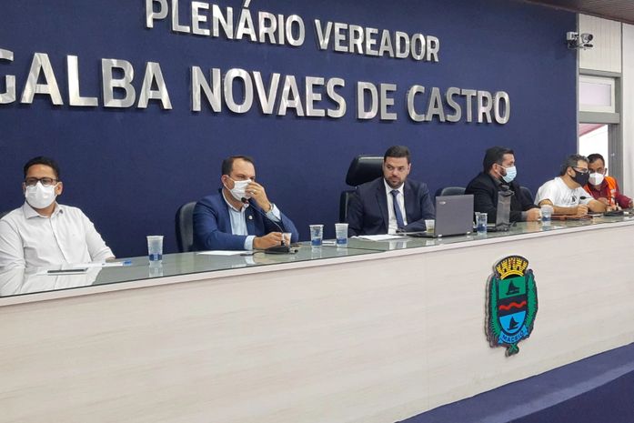 Comerciantes de bairros atingidos por instabilidade de solos participam de audiência pública