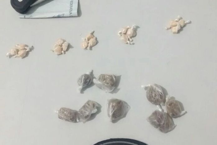 Parte da droga apreendida