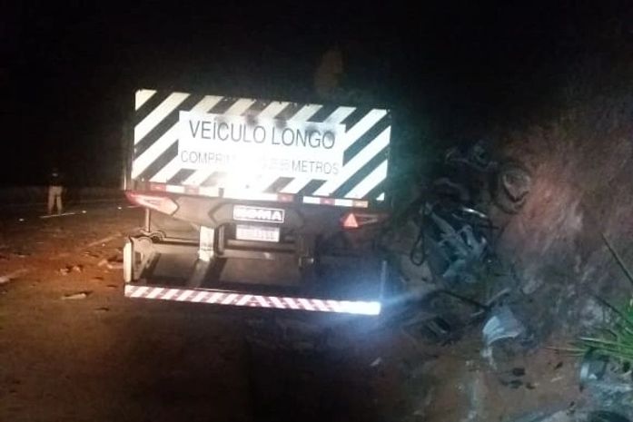 Acidente aconteceu em trecho da BR-101, em Messias.