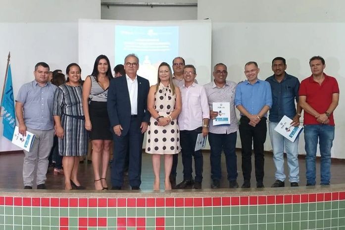 Prefeita de Major Izidoro participa da Jornada itinerante de Formação e aperfeiçoamento Intermunicipal.
