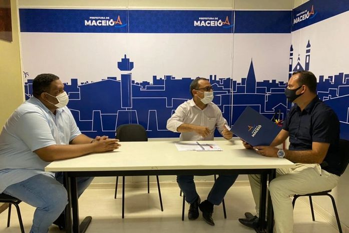 Propostas da campanha foram debatidas com o secretário de Governo, Francisco Sales