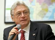 Decisão de Cunha pelo Senado provoca implosão no ninho Tucano
