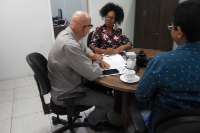 Odo,O Livro Preto de Poesia de jovens da periferia será lançado na 9ª Bienal Internacional do Livro de Alagoas.