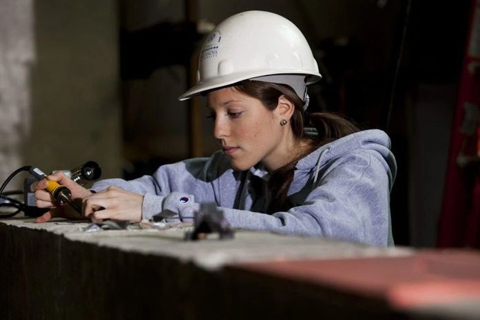 Operadora de telefonia oferta vagas para mulheres alagoanas e de outros estados