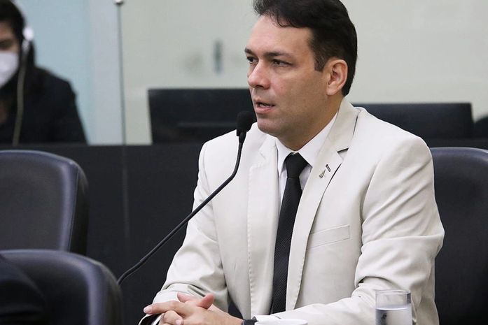 Dudu Ronalsa busca apoio para os pescadores junto ao Governo do Estado
