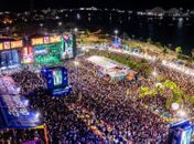 Com Nattan, Menos é Mais e Vitor Fernandes, Verão Massayó volta nesta sexta-feira (16) com noite de grandes shows