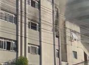 Incêndio atinge edifício residencial na Ponta Verde, em Maceió; veja vídeos