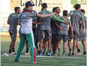 Fernando Tonet relaciona 22 jogadores para estreia do CSE no Alagoano