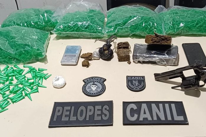 PM apreende 27 armas e 33 quilos de drogas durante a semana em Alagoas