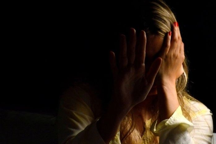 Vítimas de volência sexual geralmente são agredidas por familiares