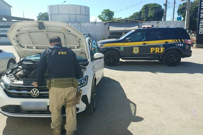 Homem é preso suspeito de receptar carro adulterado em Maceió; veículo tinha registro de furto há um ano