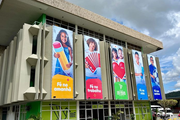 Prefeitura de São Miguel dos Campos antecipa salário de dezembro e paga servidores antes do Natal