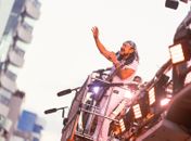 Verão Massayó: Bell Marques comanda arrastão na orla marítima no primeiro dia do ano em Maceió