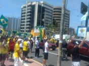 Manifestações a favor de Haddad e Bolsonaro tomam a orla de Maceió neste final de semana