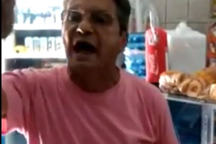 Discussão ocorreu em padaria