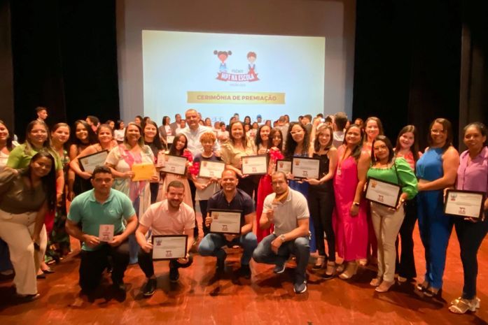 Alunos de Campo Alegre recebem premiação da etapa estadual do MPT na Escola