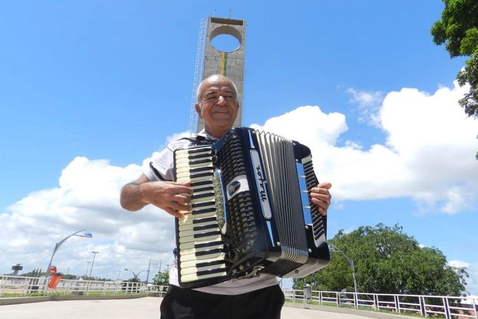 Festa de São Pedro homenageia Basto Peroba no Clube dos Fumicultores em Arapiraca