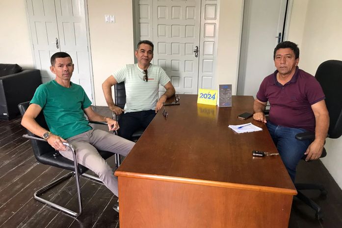 Prefeito de Água Branca declara apoio à oposição... de Pariconha