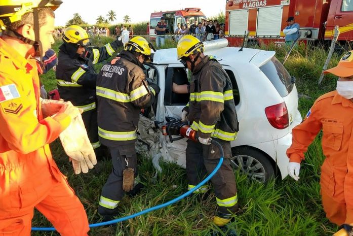 Mais de 3,3 mil atendimentos em acidentes de trânsito foram registrados pelos bombeiros em 2025
