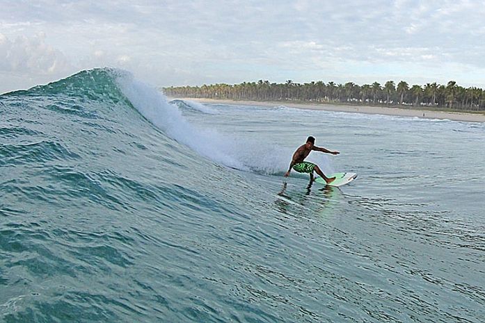 Surf na Praia do Francês