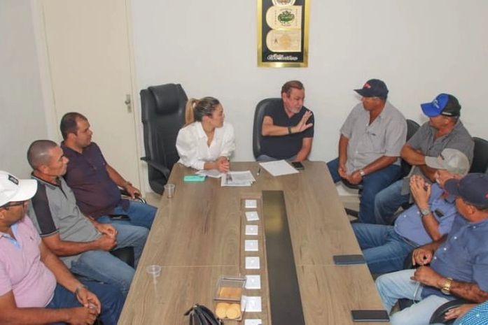 São José da Laje: Reunião com Angela Vanessa define estratégias de recuperação das estradas vicinais