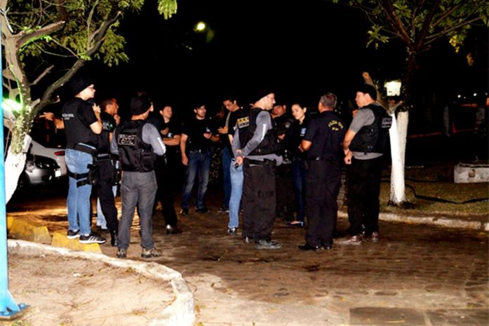 Operação da Polícia Civil desarticuloa esquema de venda de armas