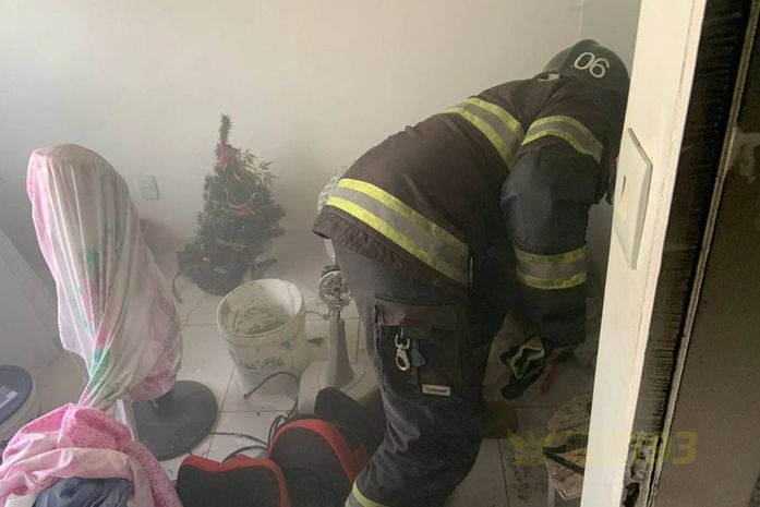 Apartamento pega fogo no bairro da Jatiúca e mobiliza Bombeiros