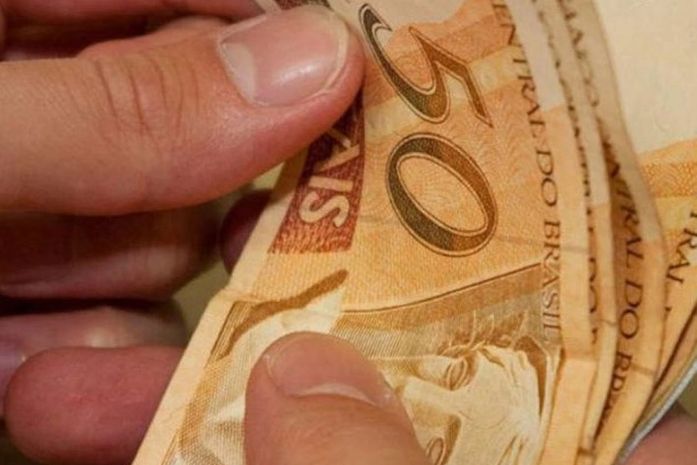 Prefeitura de Arapiraca paga salários dos servidores neste sábado (05)