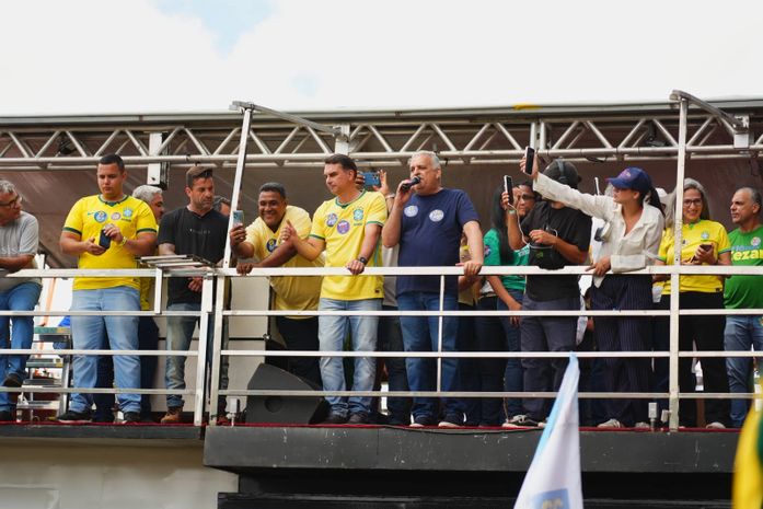 Onda de mudança ganha força no Nordeste com Flávio Bolsonaro e Alfredo Gaspar em agendas no Ceará, Pernambuco e Bahia