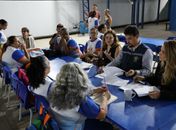 Órgãos públicos cobram melhorias em alimentação, condições de trabalho e inclusão na EJAI