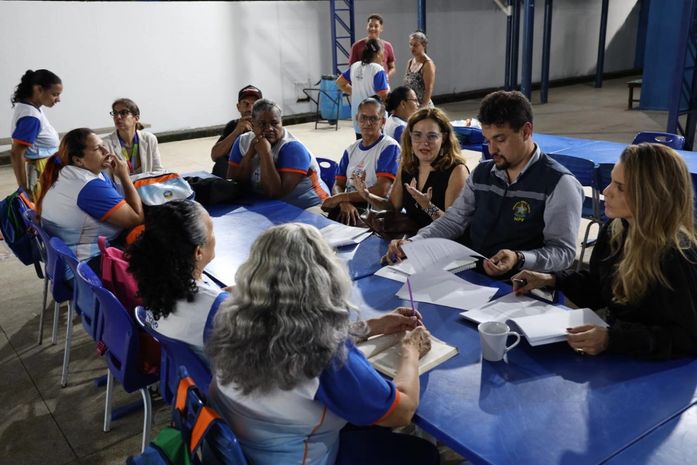 Órgãos públicos cobram melhorias em alimentação, condições de trabalho e inclusão na EJAI