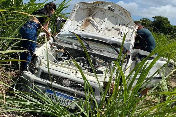 Grave acidente na AL-220 deixa dois pastores da ISJC Arapiraca mortos