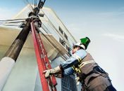 Equatorial Alagoas fiscaliza reordenamento de fibras na rede elétrica de Maceió