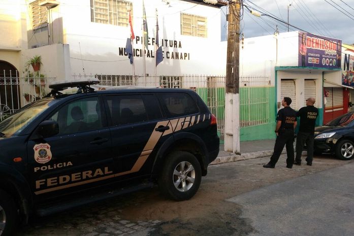 PF em Canapi